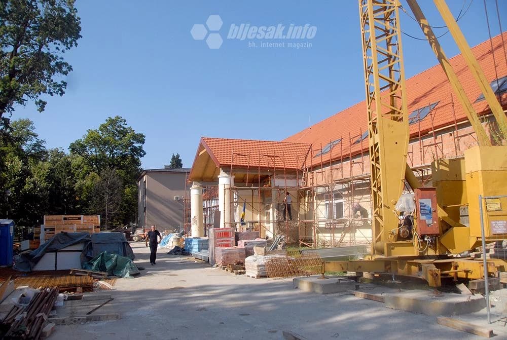 Dvorac Mihalović/Grgin