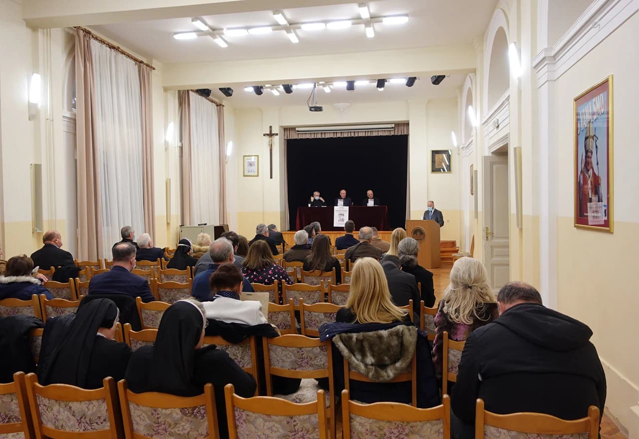 Predstavljena monografija o don Luki Brkoviću