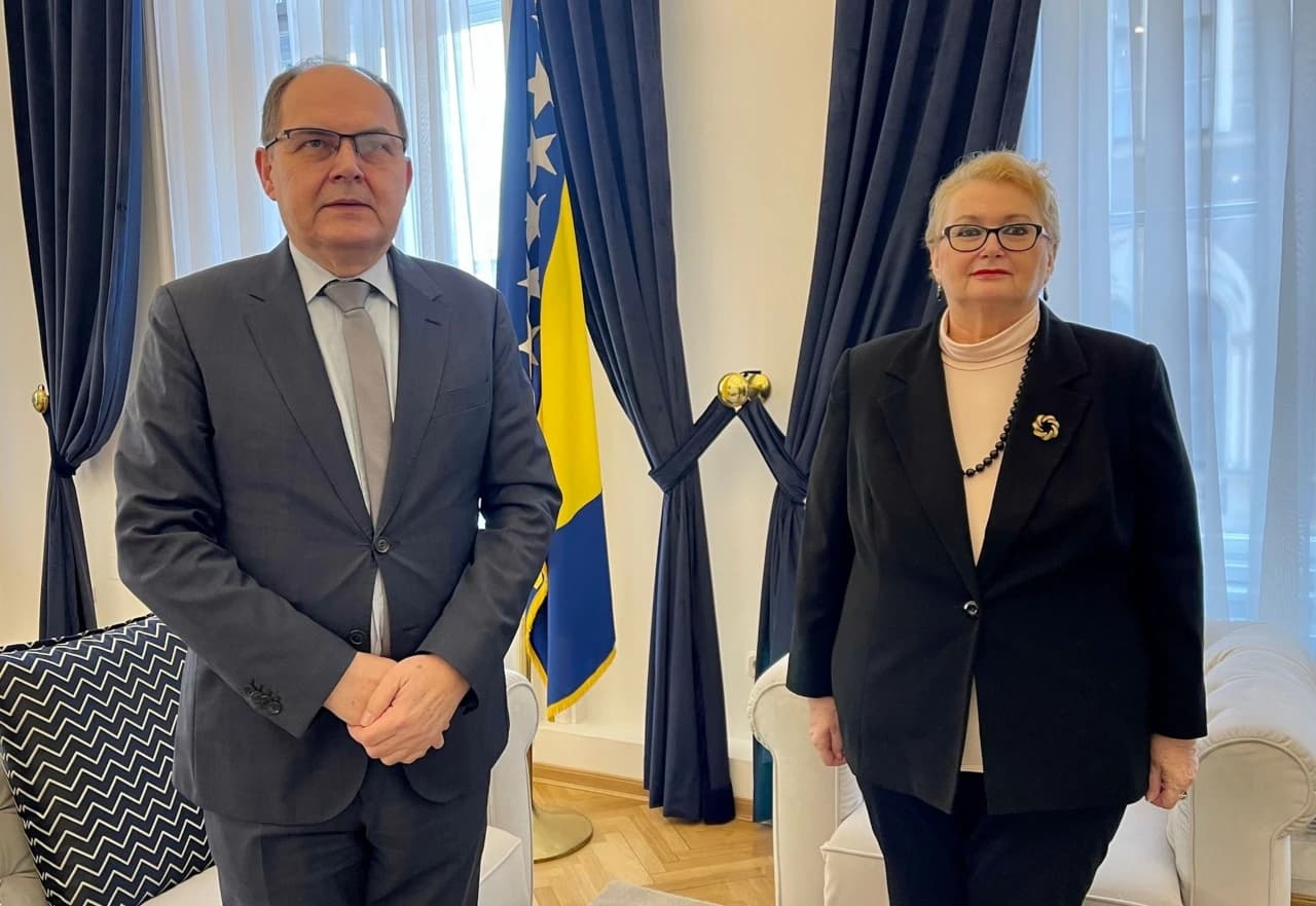 Sastanak Schmidt i Turković