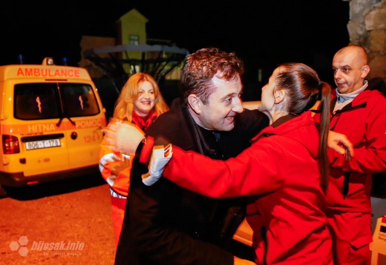 Gradonačelnik Kordić u posjeti dežurnim službama Mostara 