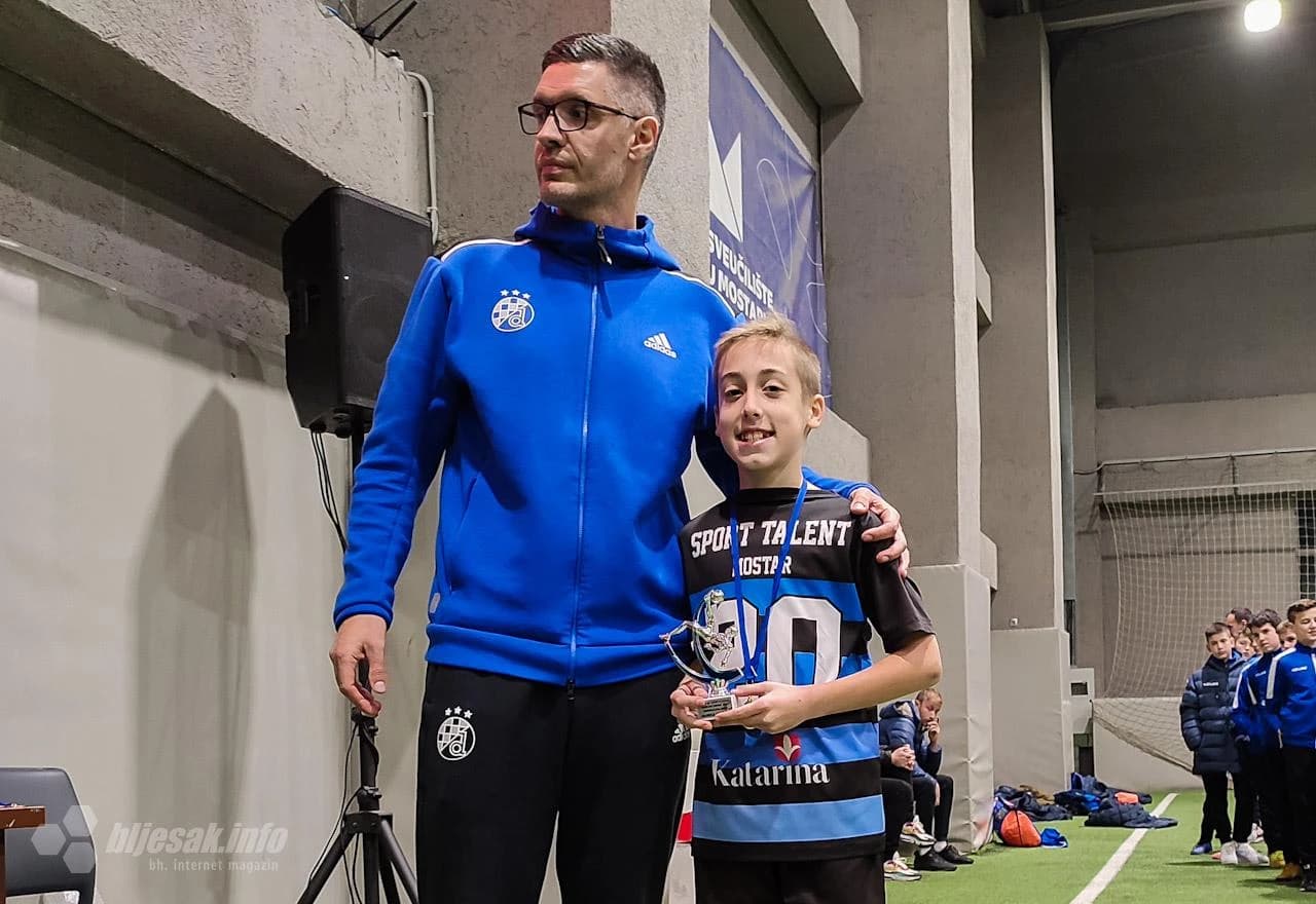 Finale Božićnog malonogometnog turnira u Areni Sport Centru u Mostaru