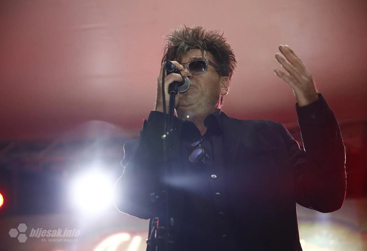 Crvena Jabuka u Mostaru 