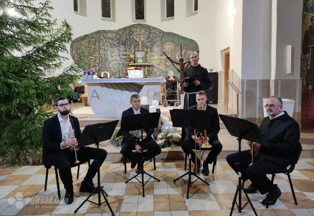 Ansambl za komornu glazbu Trebižat počastio Čapljince božićnim koncertom