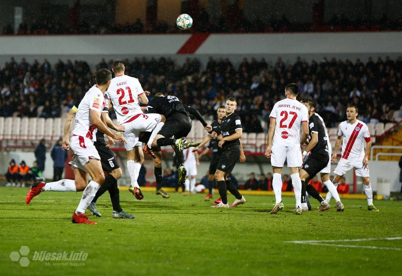 Igralo se po jakoj kiši