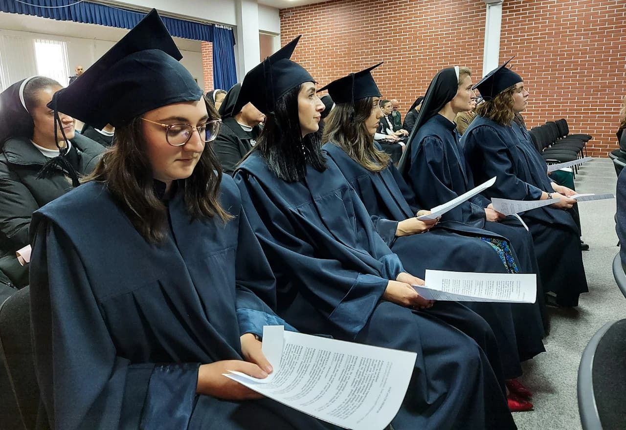 Promocija prvostupnika religijske pedagogije i katehetike