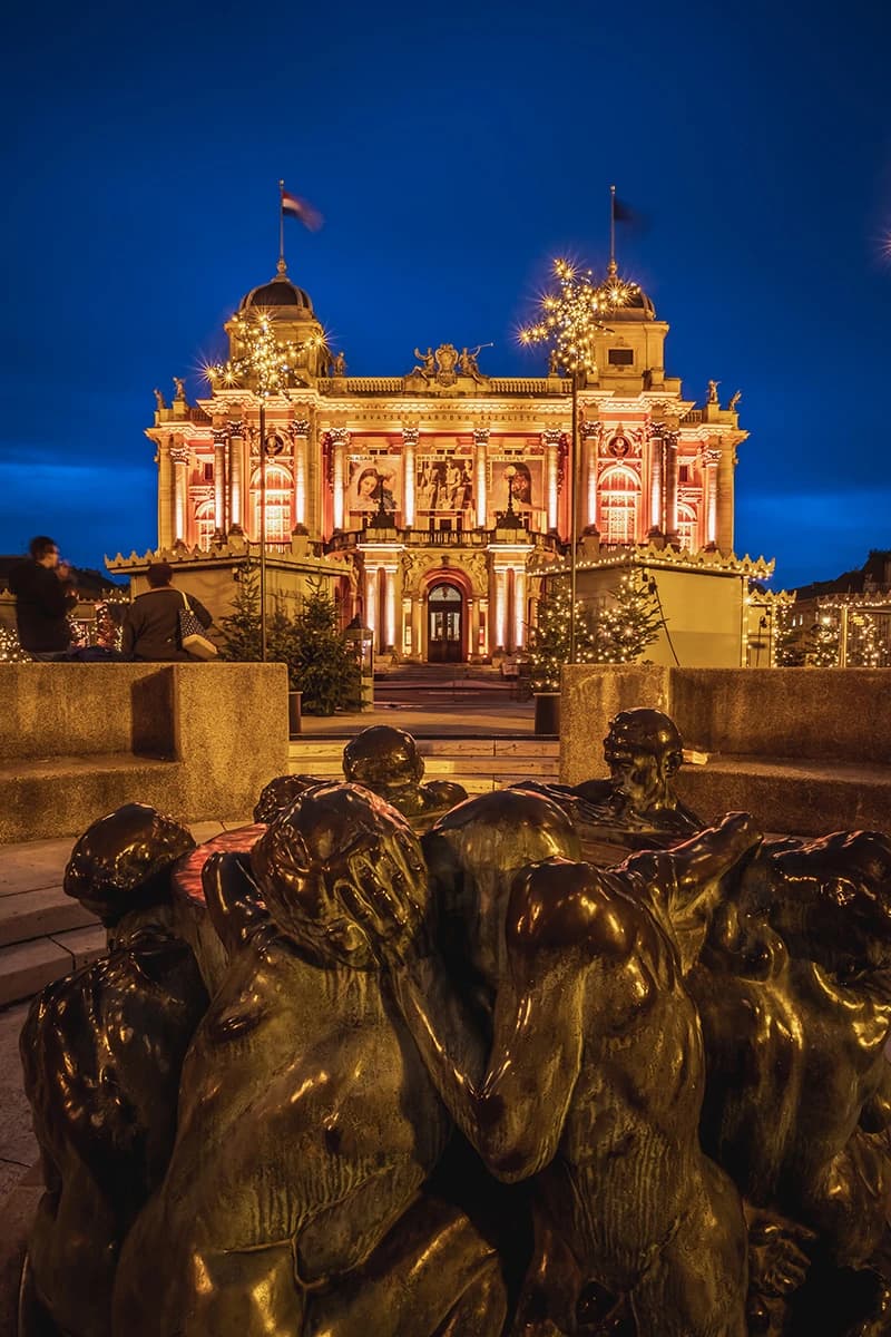 Advent Zagreb - Hrvatsko narodno kazalište