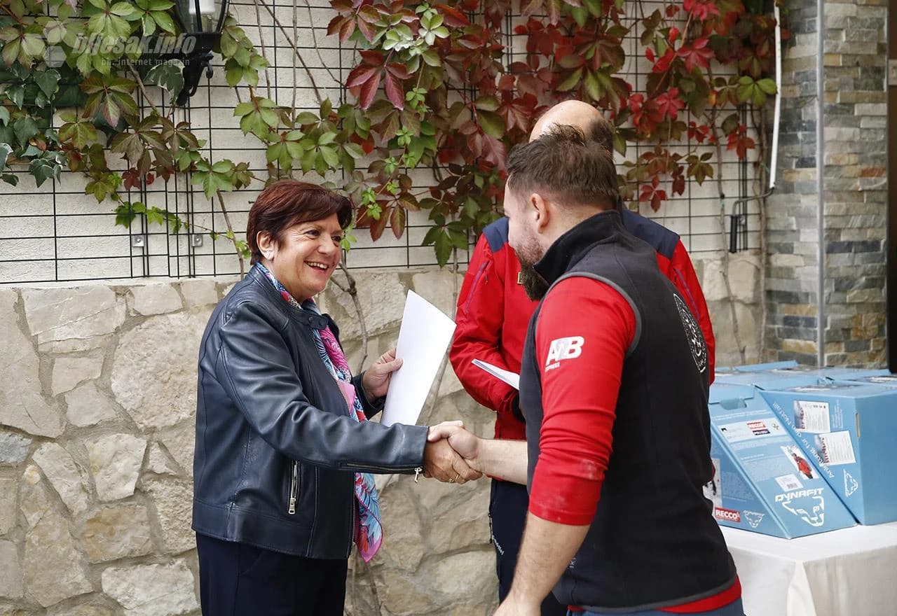 Pokazna vježba pripadnika gorskih službi spašavanja u Eko centru u Blagaju