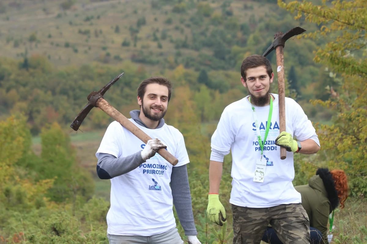 SARA i Let's Do It u akciji pošumljavanja: 1000 sadnica za Bjelašnicu