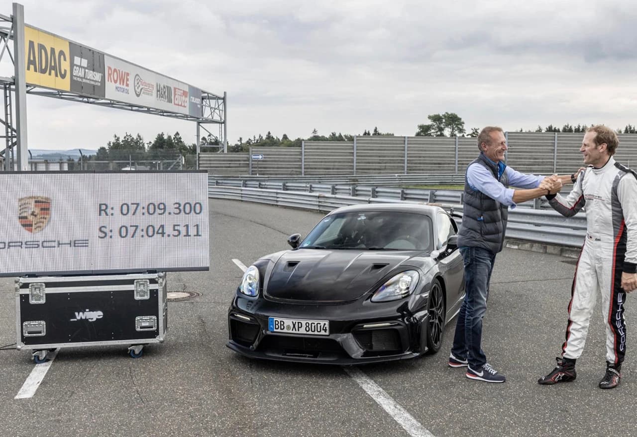 Novi Porsche 718 Cayman GT4 RS briljira tijekom završnog testiranja 