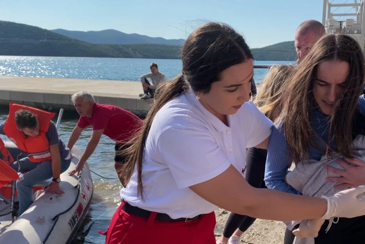 Pokazna vježba Službe zaštite i spašavanja na obali