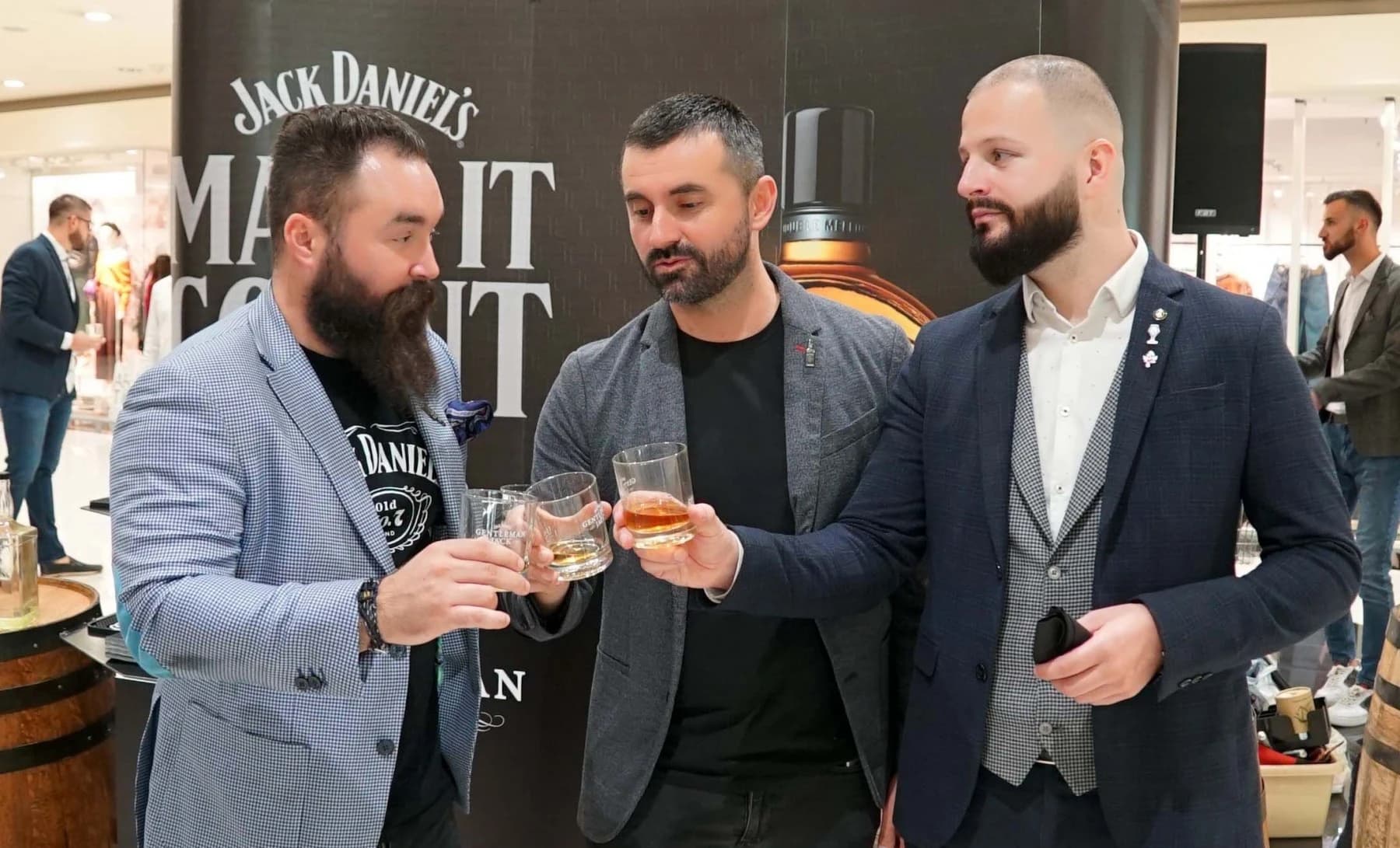 Mirza Merdžanić izabran za najboljeg bh. barmena