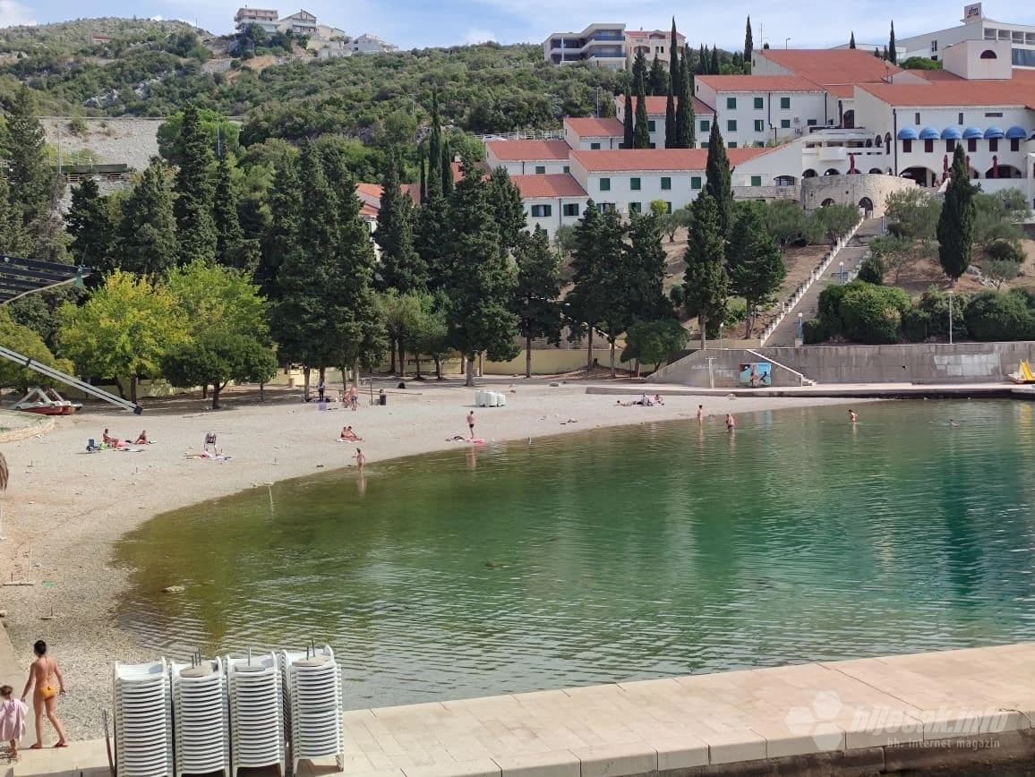 Listopad i kupanje u Neumu