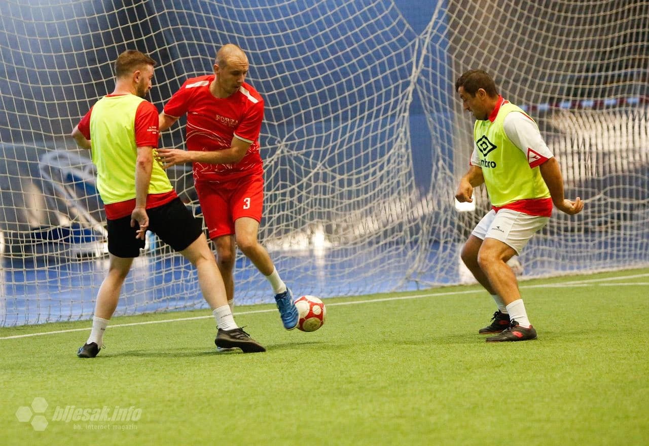 U Arena Sport centru u Mostaru počela malonogometna liga