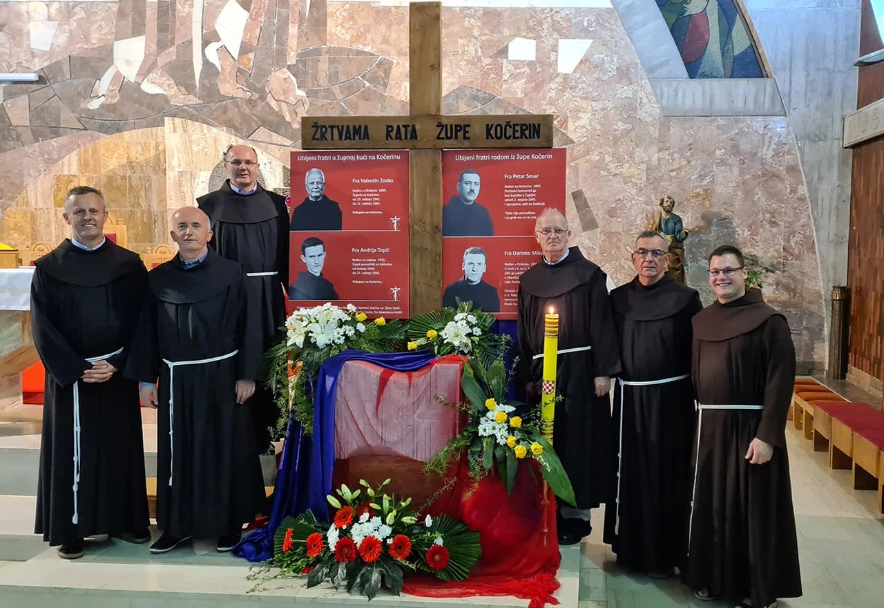 Kočerin: Slavljena Sveta misa u spomen na sve poginule i nestale župljane