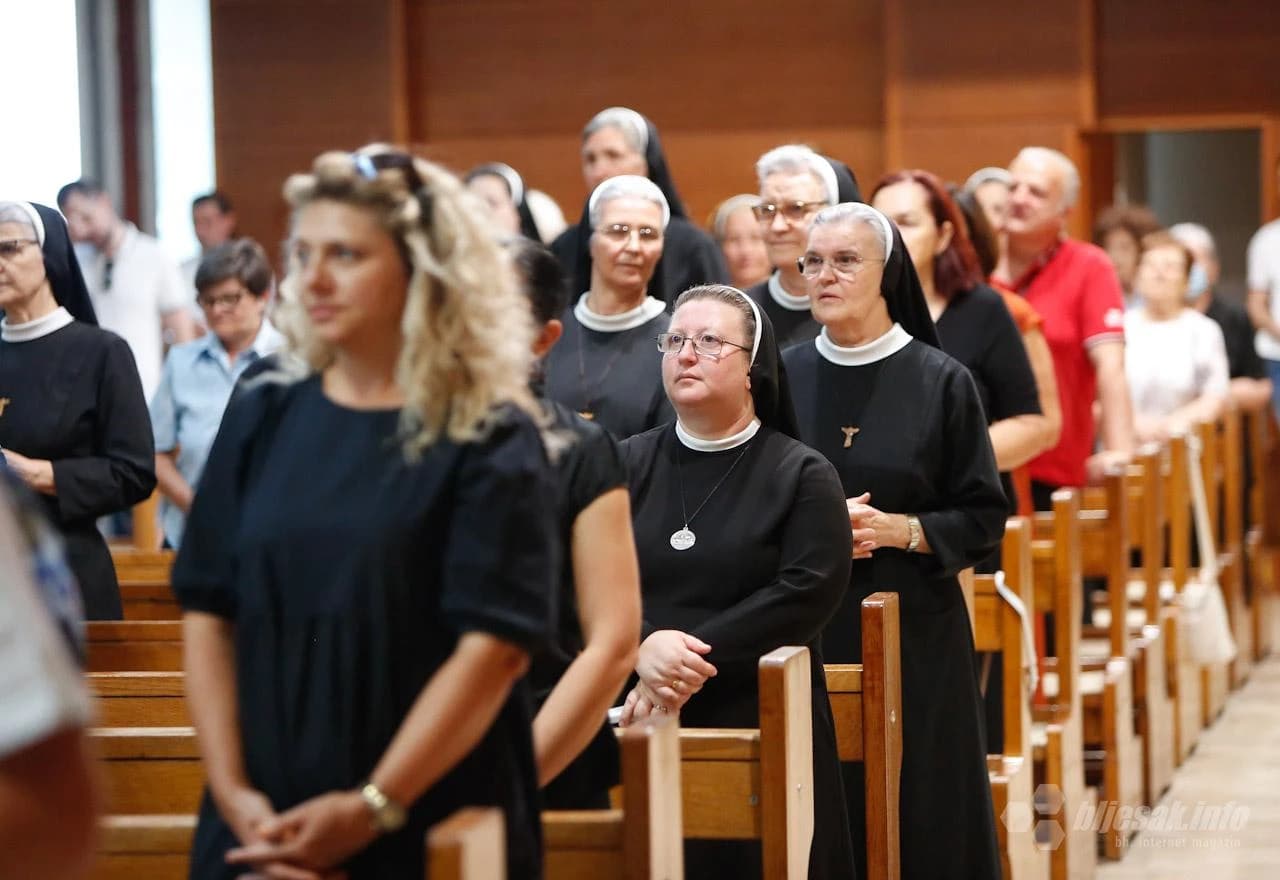 Biskup Palić i petorica svećenika proslavili 25. obljetnicu svećeničkog ređenja