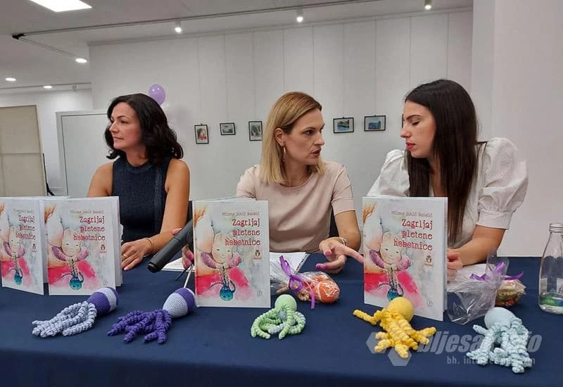 U Mostaru promovirana slikovnica 'Zagrljaj pletene hobotnice'