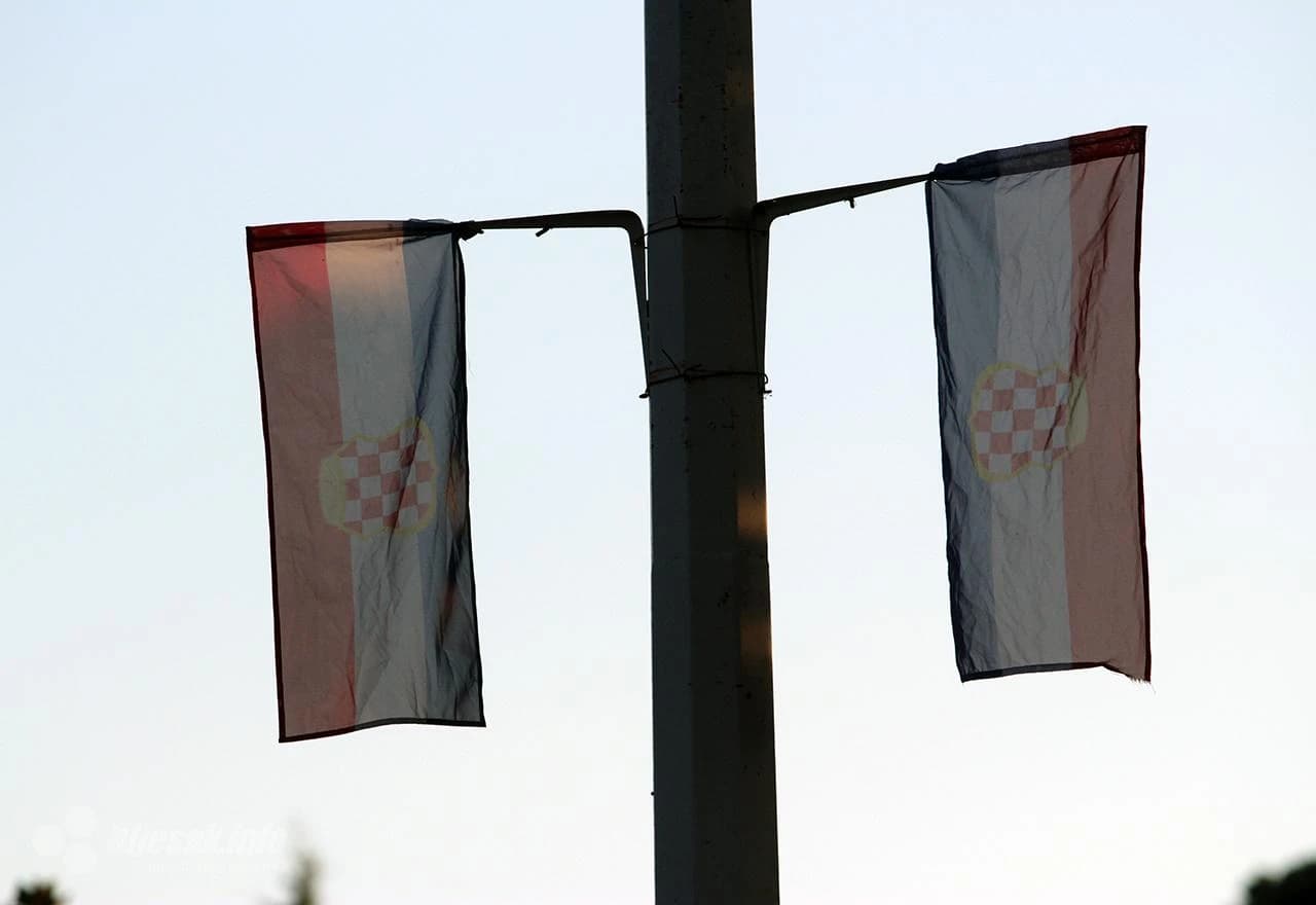 Zastave HRHB u Čapljini