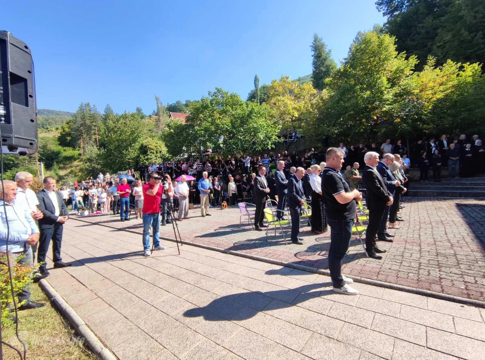Obilježena 28. godišnjica zločina u Uzdolu