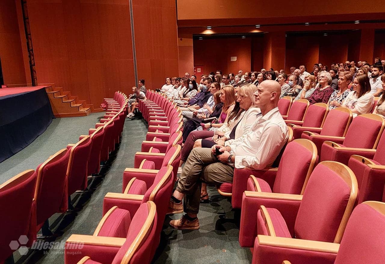 Premijera dokumentarnog filma "Maestro" u velikoj dvorani Hrvatskog doma hercega Stjepana Kosače