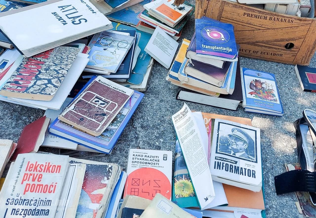 Mostarci pohrlili na tržnicu u Vrapčićima