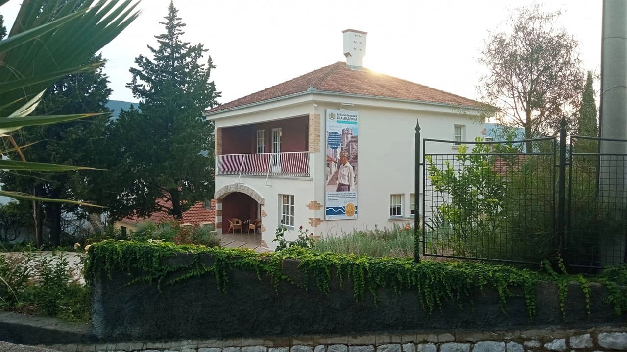 Kuća u Herceg Novom, oaza sreće i mira Ive Andrića i njegove supruge 