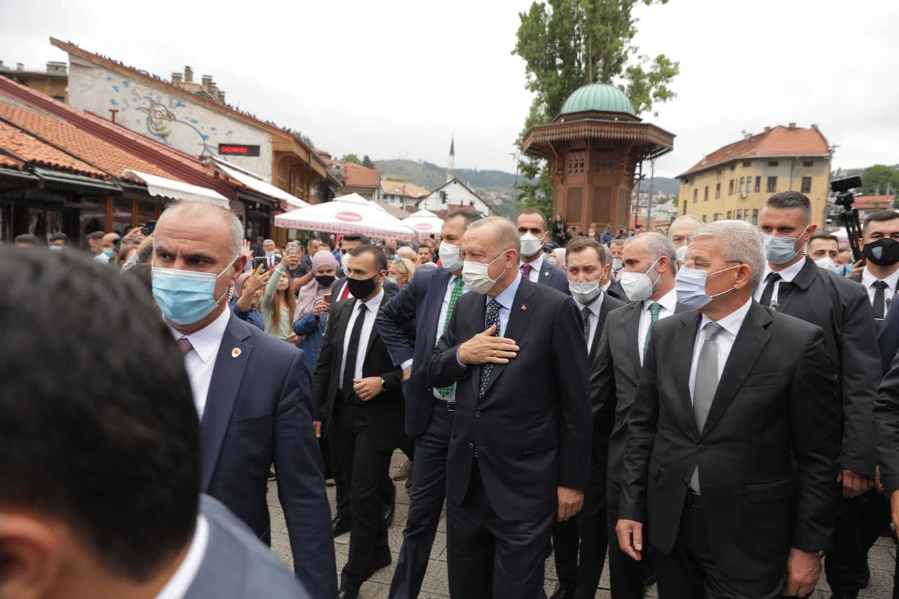 Dobrodošlica na ulicama Sarajeva za predsjednika Turske