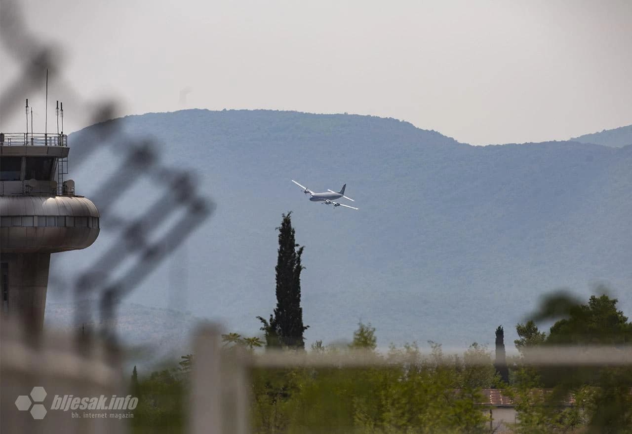 Titov avion sletio u Mostar