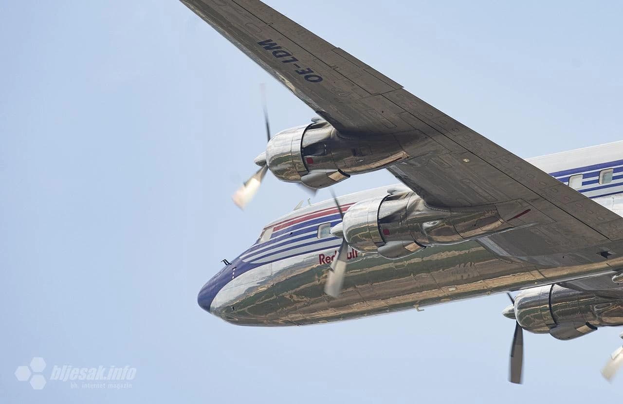 Titov avion sletio u Mostar