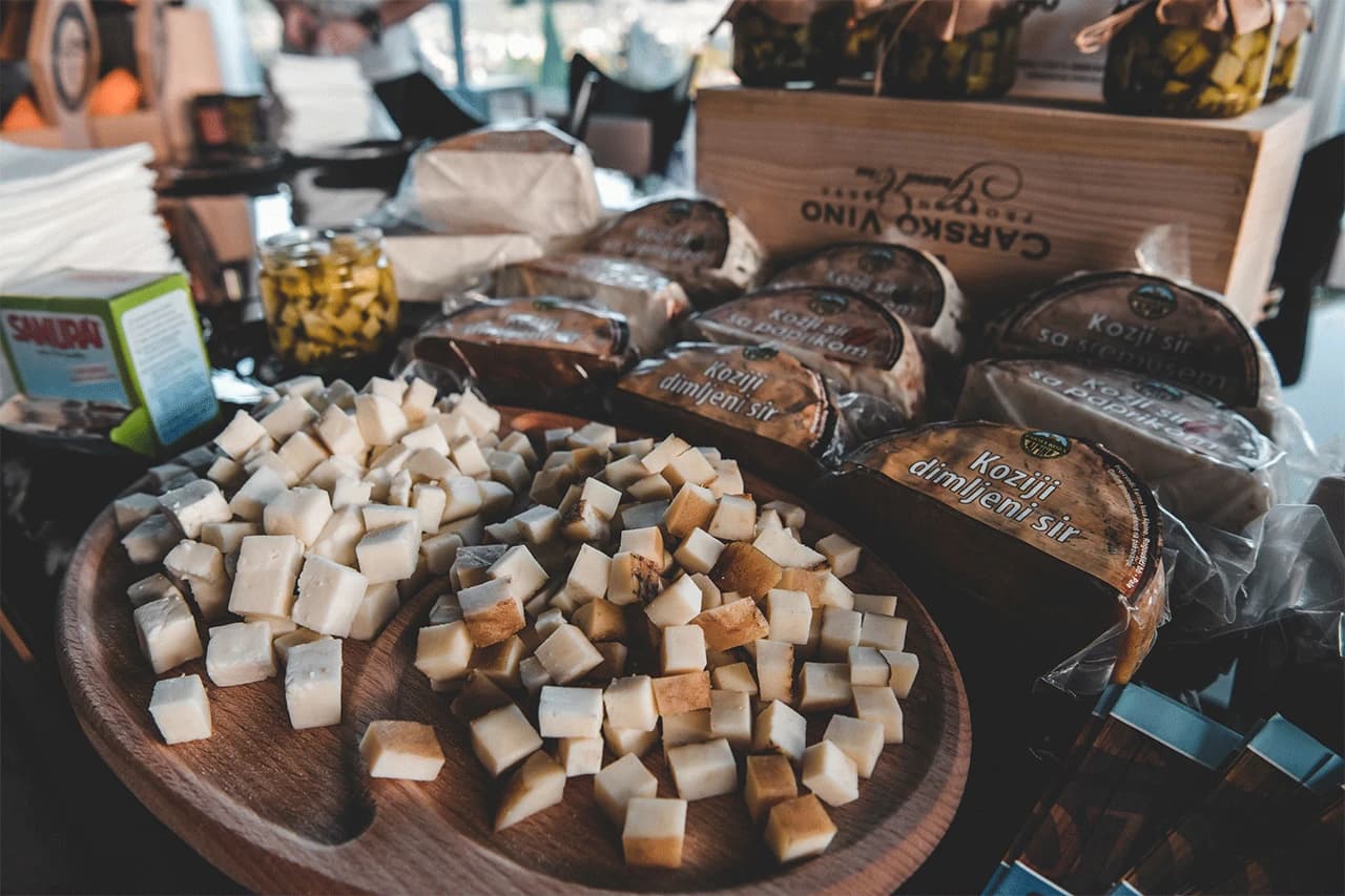 "Salon žilavke" u Trebinju okupio rekordan broj proizvođača vina i hrane