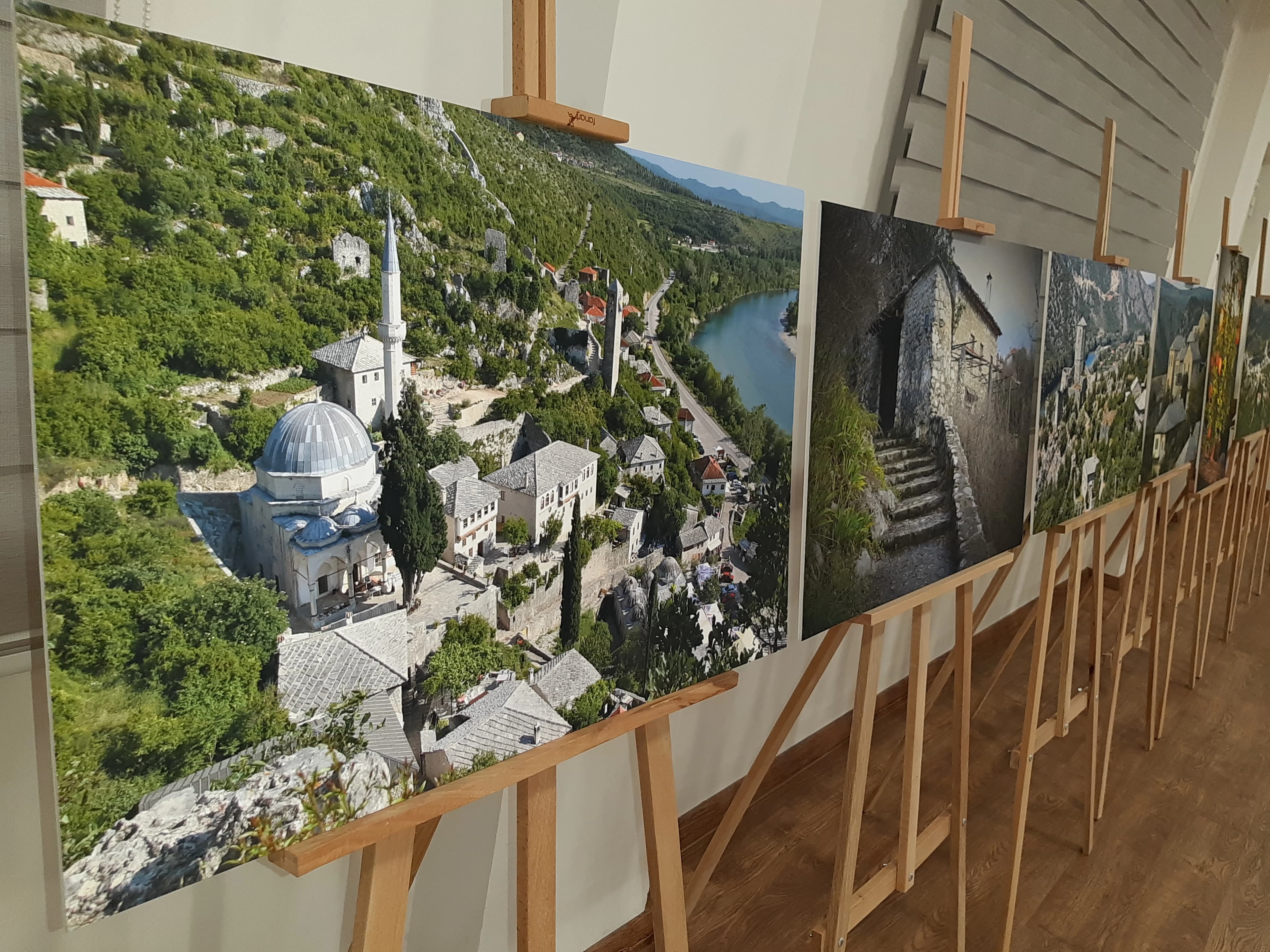 Počitelj kad kamen suzu pusti