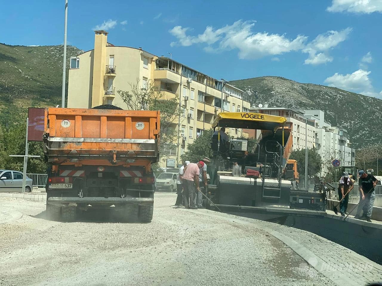 Stigao asfalt na novi kružni tok