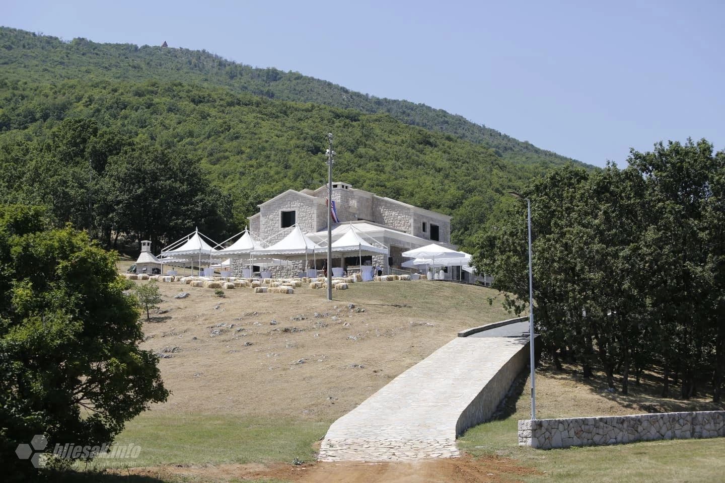 U tijeku su posljednje pripreme za Rimčevu svadbu u Livnu
