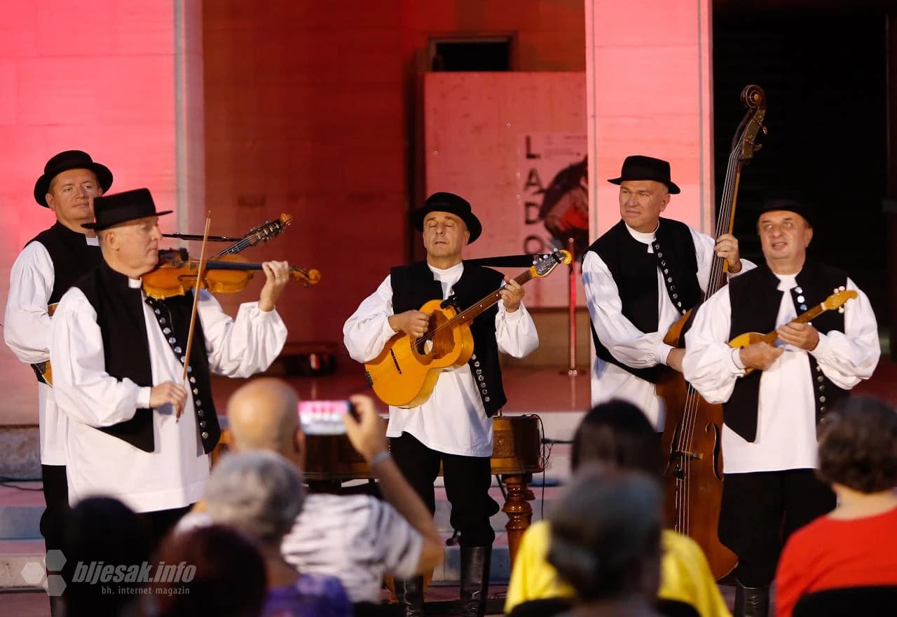 LADO oduševio Mostar