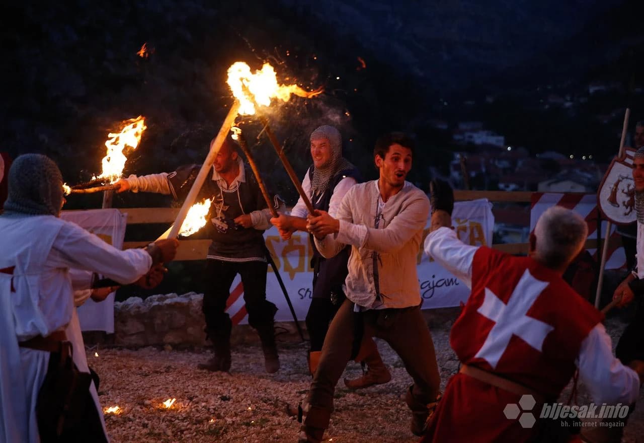 Tradicionalna "Stolačka tarča" na dan je vratila Stolac u srednji vijek