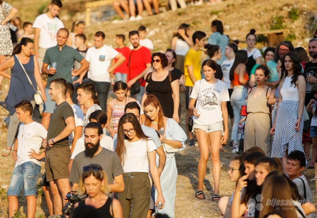 Tradicionalna "Stolačka tarča" na dan je vratila Stolac u srednji vijek