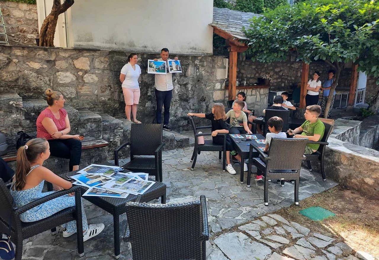 Cilj je poticanje najmlađih na kreativnost i stvaranje svijesti o bogatstvu tradicije koju imamo