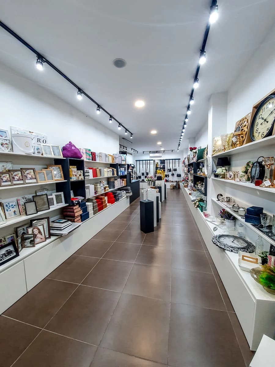 Darovni dućan 'Present Shop' otvara vrata na novoj adresi!