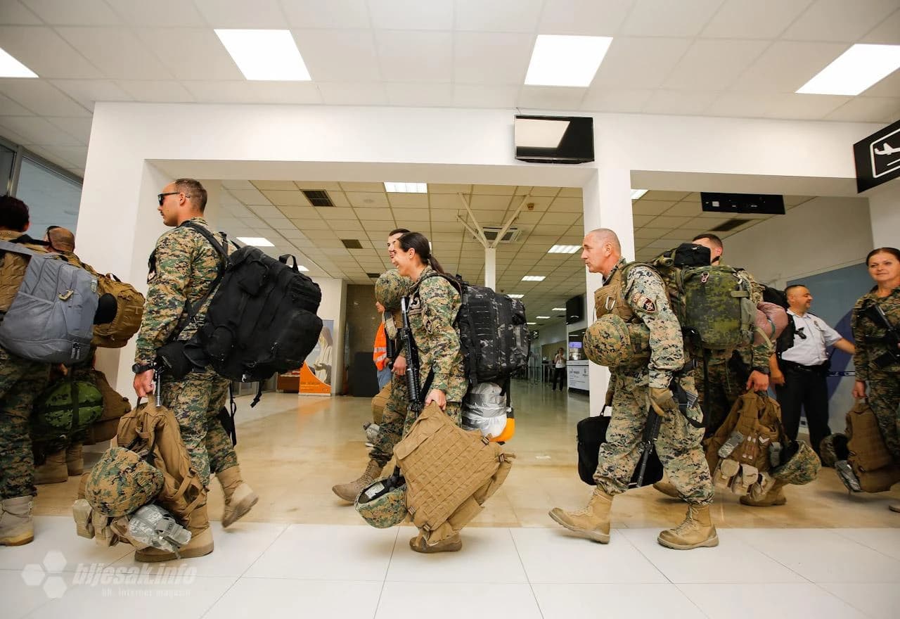 Najveći zrakoplov na svijetu dovezao u Mostar vojnike OS BIH iz Afganistana