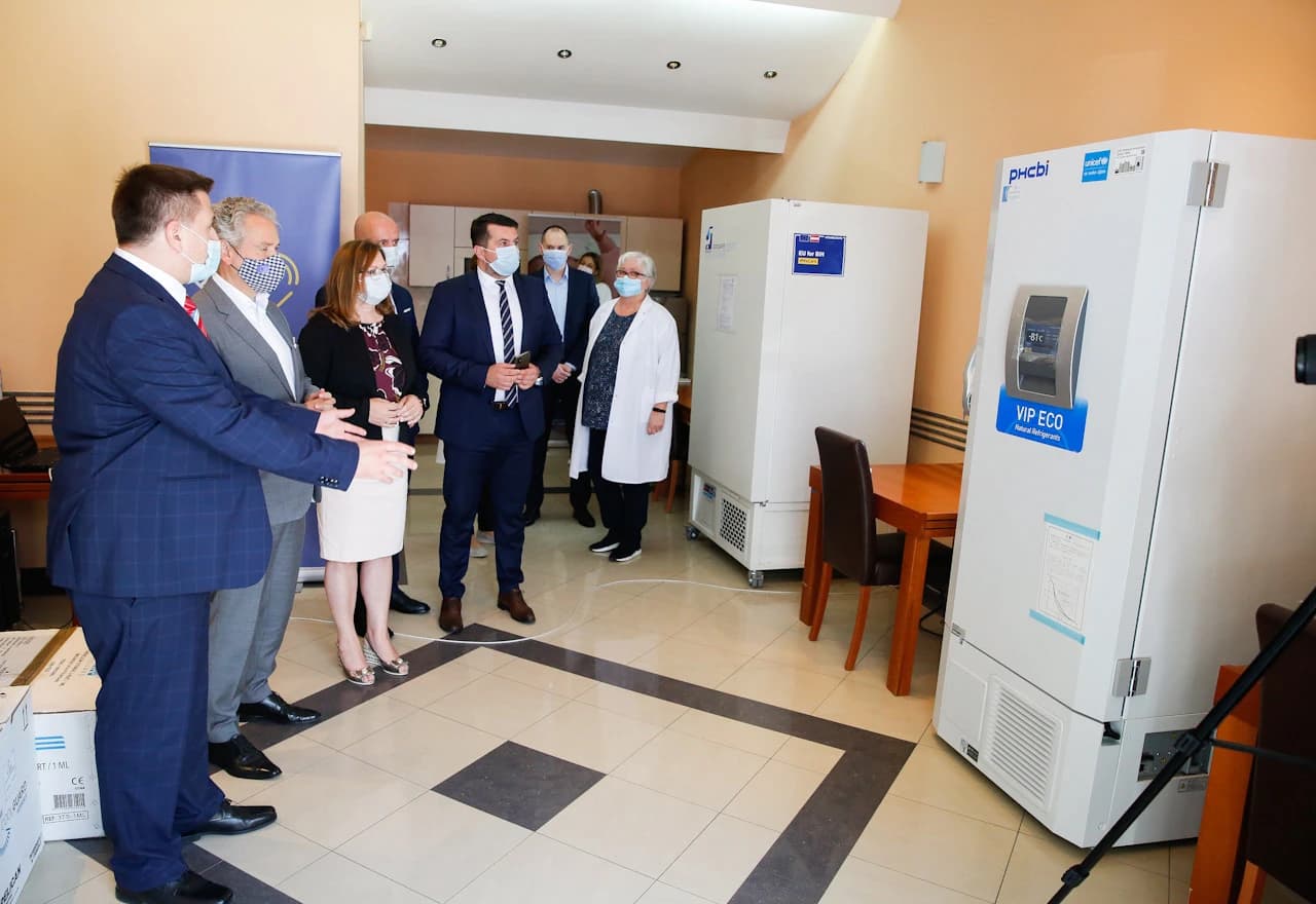 Sattler uručio vrijednu donaciju Mostaru u borbi protiv koronavirusa