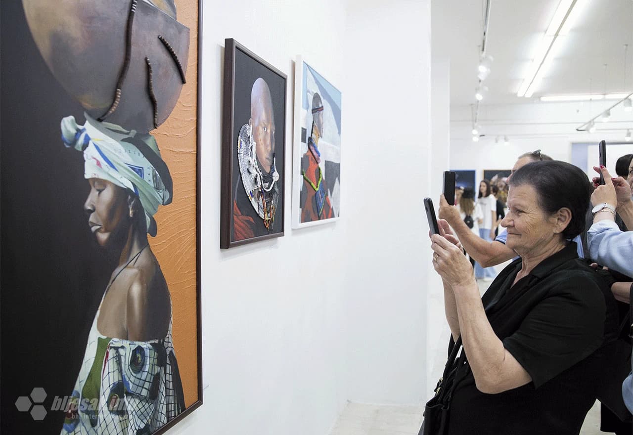 Izložba radova maturanata kole likovnih umjetnosti Gabrijela Jurkića