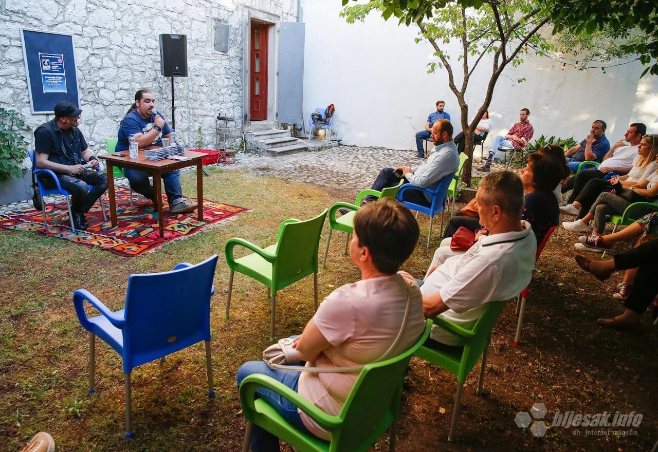 Promocija putopisnog vodiča "50 top lokacija BiH"