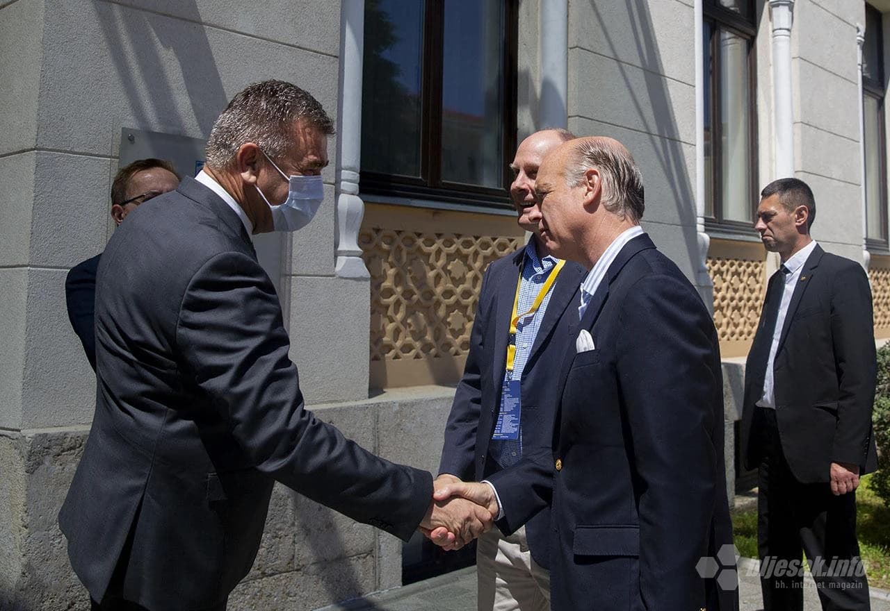 Molitveni doručak za jugoistočnu Europu