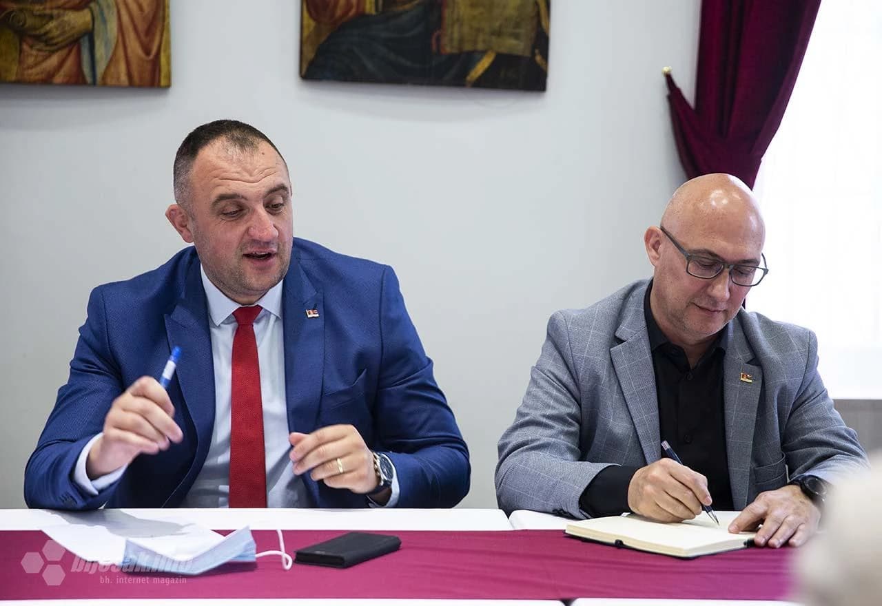 Rješenje za Srbe u Mostaru: Neka im uzor bude Srbija