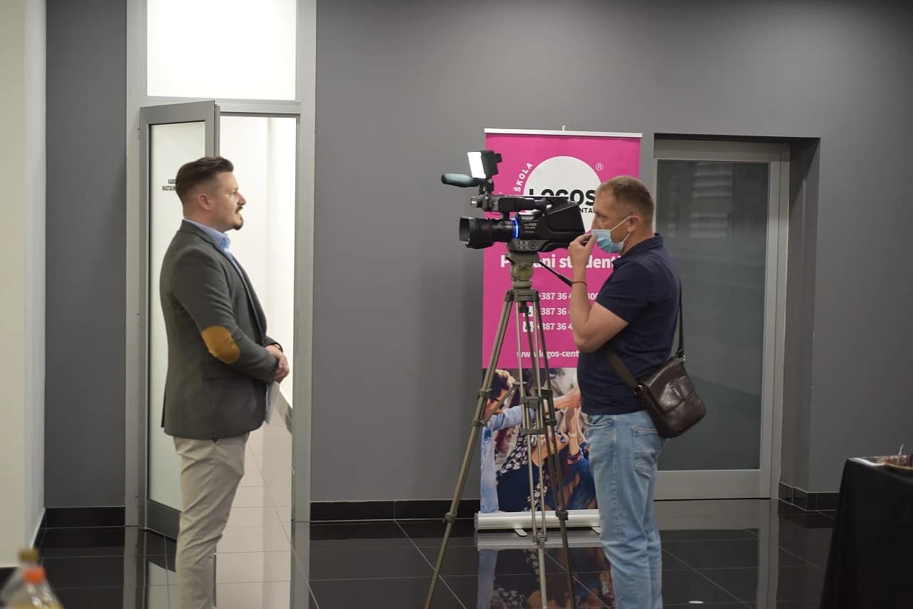 Svečano otvorena Galerija visoke skole Logos Centar u Mostaru