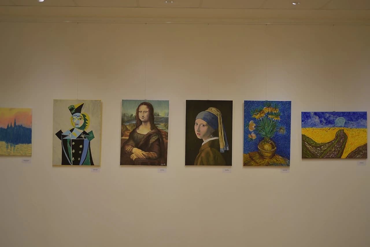 Svečano otvorena Galerija visoke skole Logos Centar u Mostaru