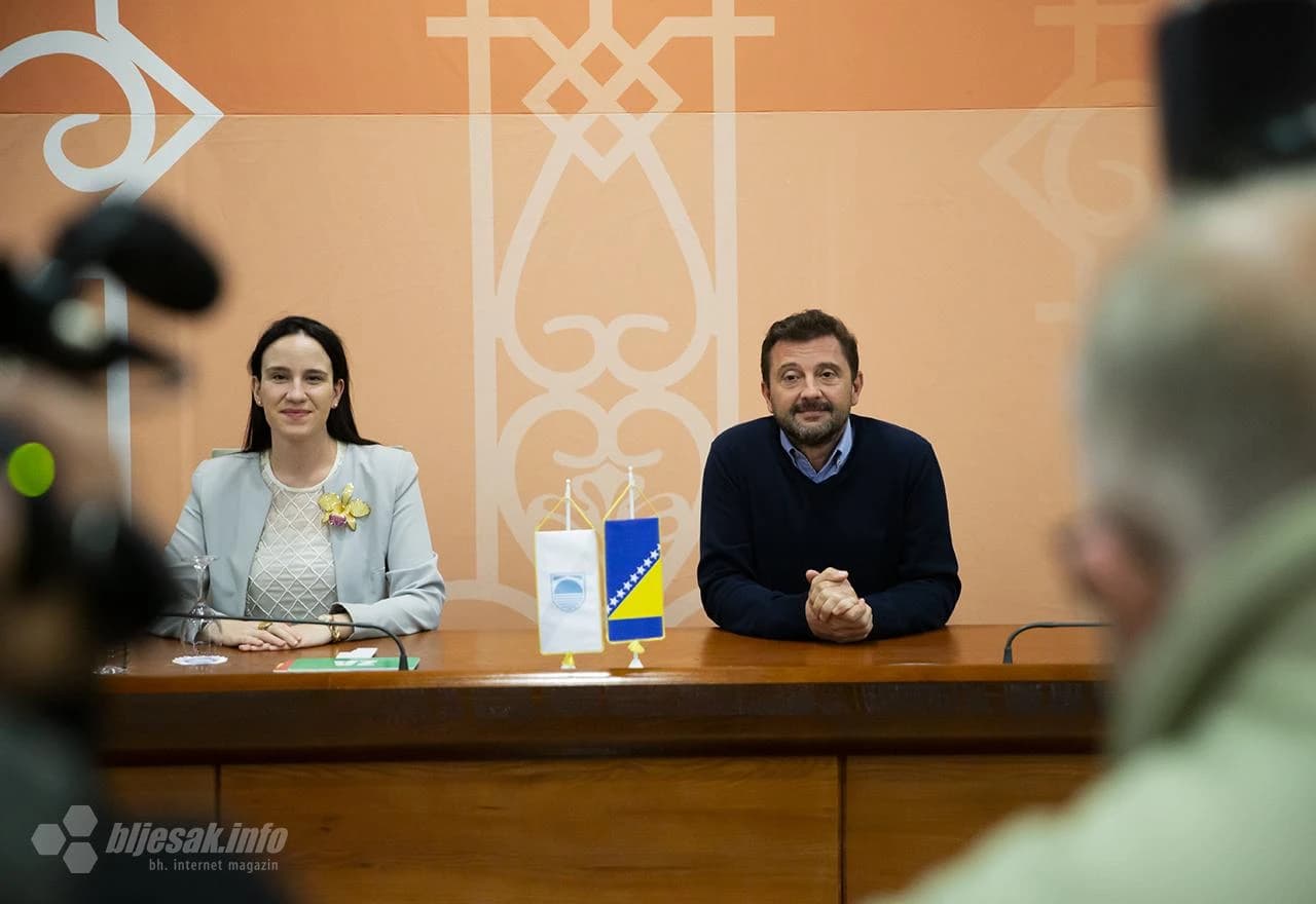 Gradonačelnik Mostara Mario Kordić razgovarao je sa sarajevskom gradonačelnicom Benjaminom Karić