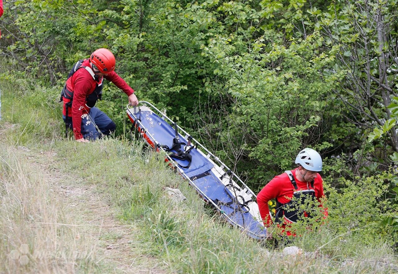 Spasioci pretražuju Neretvu