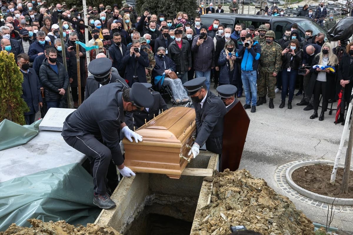 U Sarajevu pokopan general Jovan Divjak