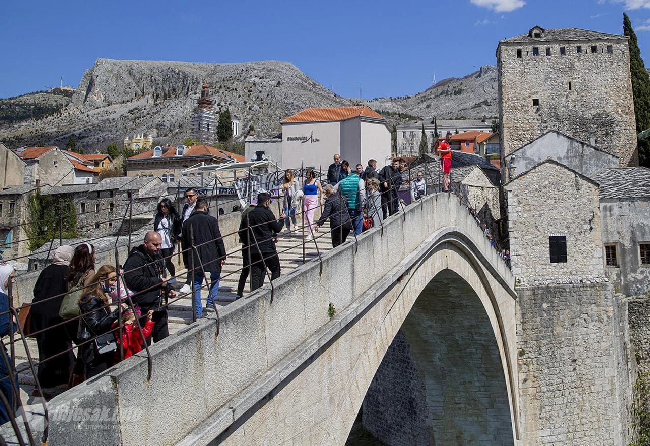Proljeće vraća turiste u Mostar