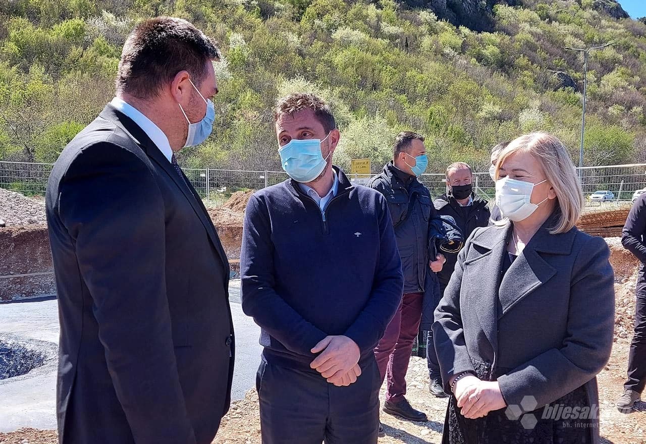 U Sutini se počinje graditi stambeni objekt za korisnike kolektivnih centara